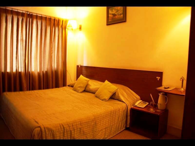 Hotel Mandap Katmandu Zewnętrze zdjęcie