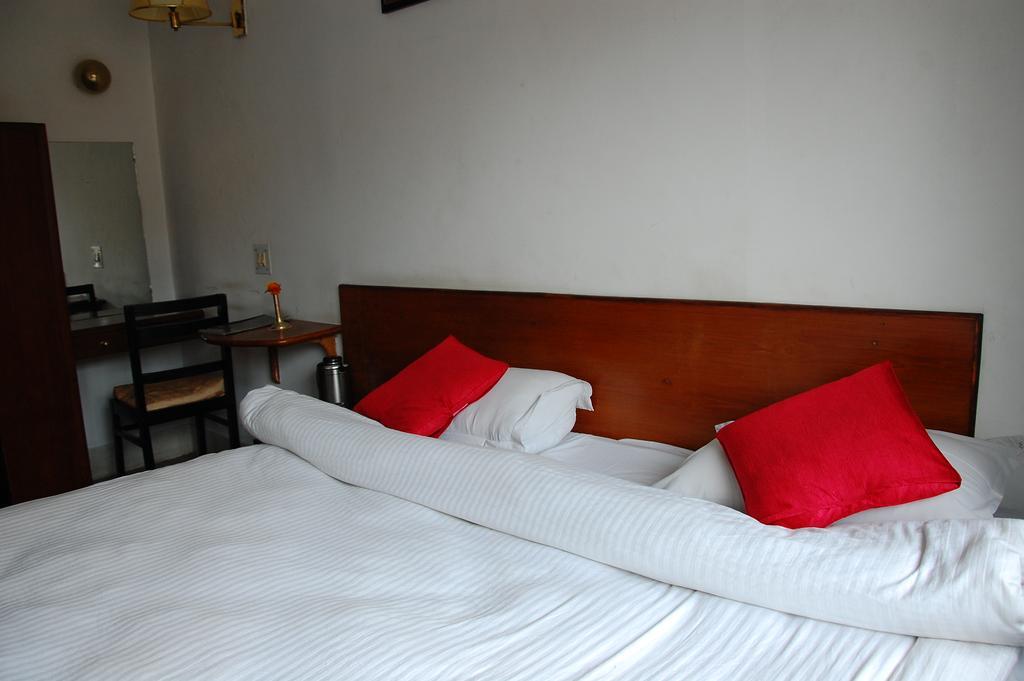 Hotel Mandap Katmandu Pokój zdjęcie