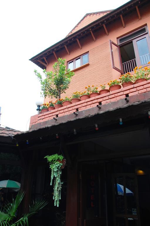 Hotel Mandap Katmandu Zewnętrze zdjęcie